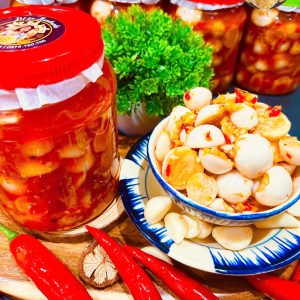 Hũ 700gr Cà Pháo Muối Mắm Chua Ngọt Nhà Làm, Cà Trắng Giòn, Bí Quyết Riêng Bếp Pà Liễu MonNhaLam AmThucGiaDinh [Sản phẩm tươi ngon, không chất bảo quản – CHỈ NHẬN ĐƠN KHU VỰC MIỀN BẮC ĐỂ ĐẢM BẢO CHẤT LƯỢNG]